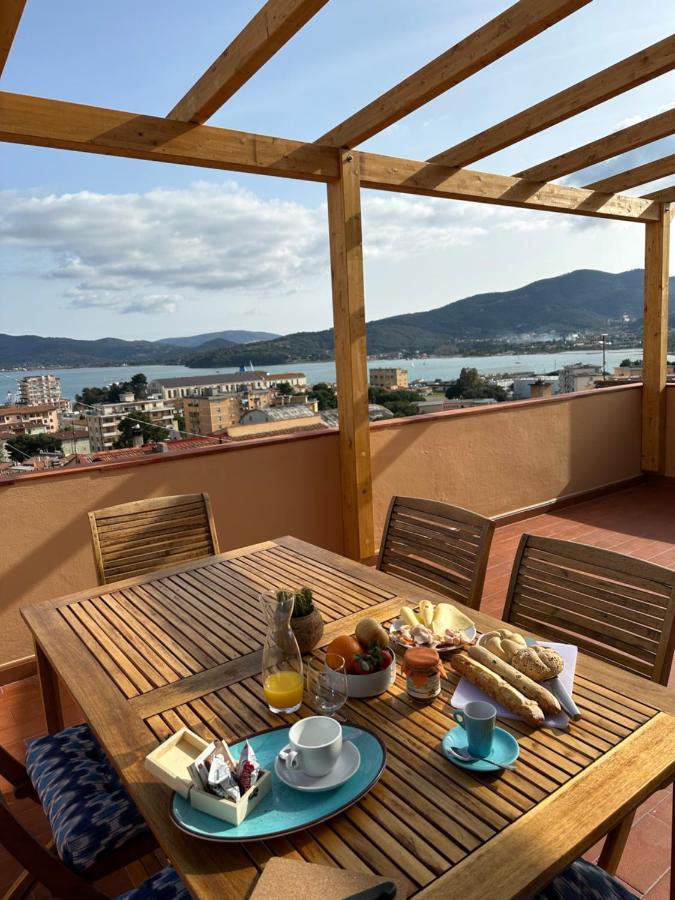 La Terrazza Al Forte Portoferraio Exterior foto